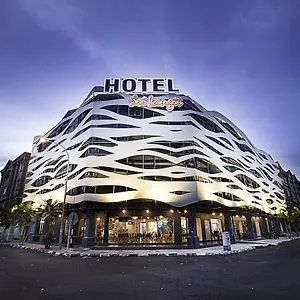 Hotel Sri Langit Klia, Klia 2 & F1 Sepang