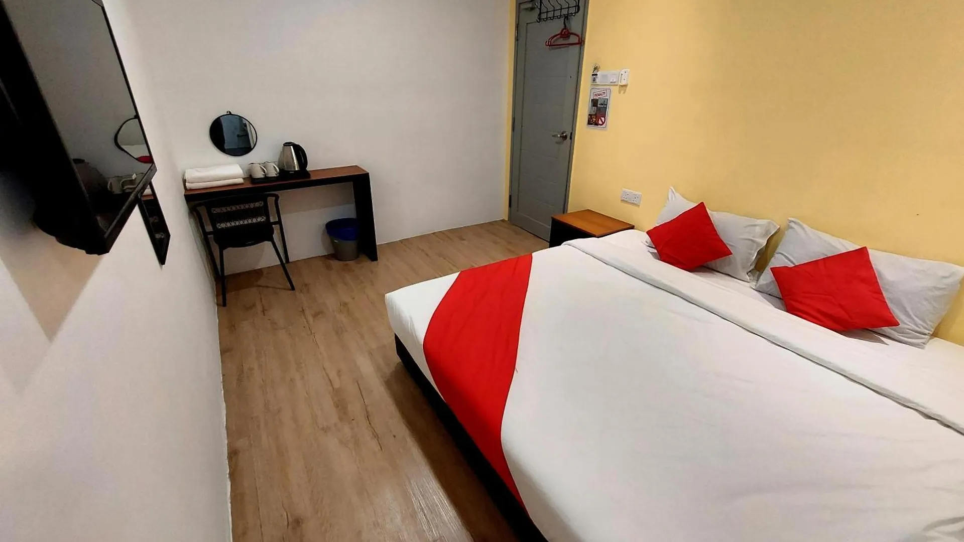 Good2Stay Budget Hotel L Lift L Coway Water L Wifi6 L Laundromat Malacca